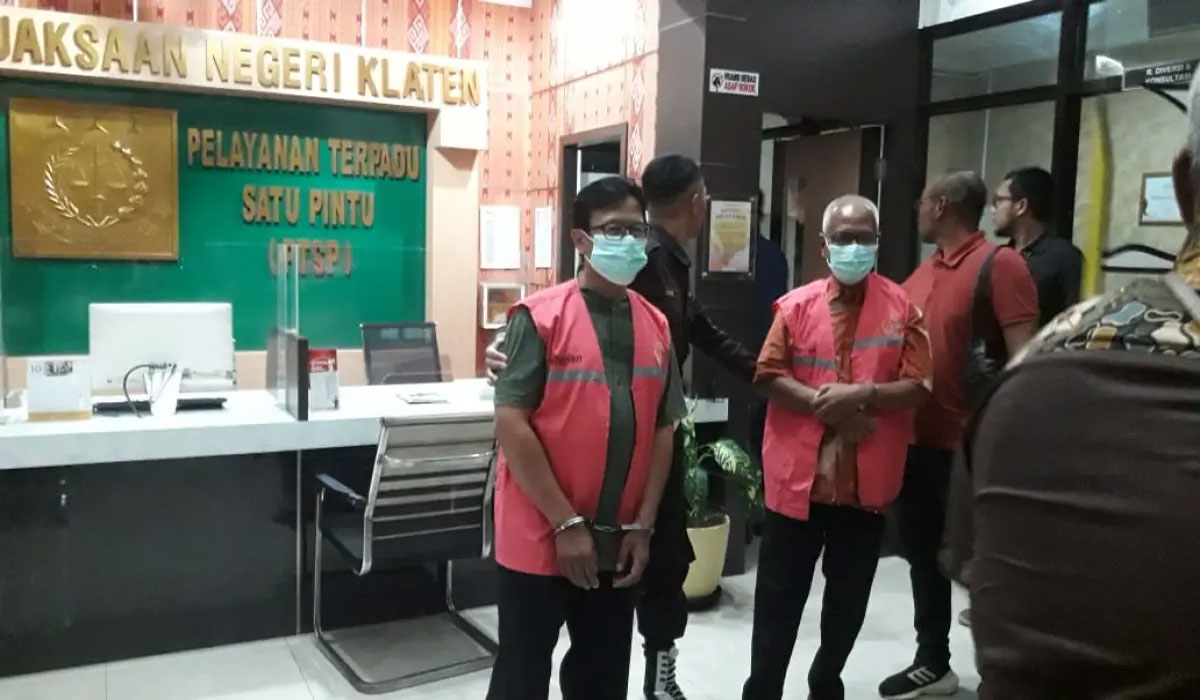 BREAKING! Kasus Renovasi Masjid Menghebohkan, Kades Klaten Resmi Ditahan Kejari