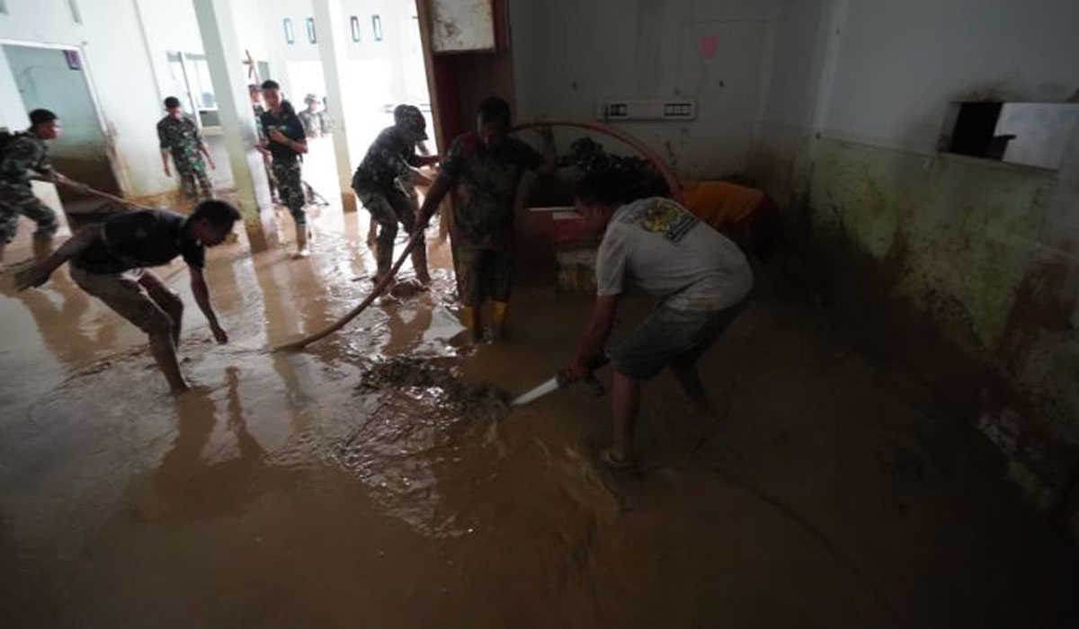 Fakta Lapangan! Pembersihan Lumpur Banjir di Aceh Terus Berjalan Hingga Kini